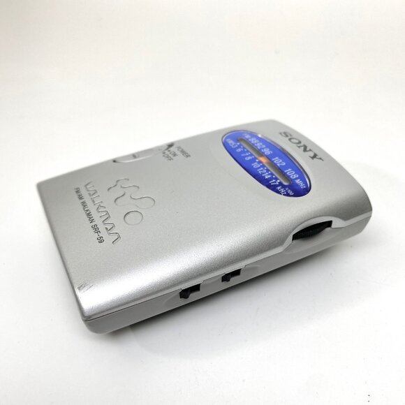 Retro Sony Walkman FM/AM with Headphones SRF-59 Free Battery - Picture 5 of 9